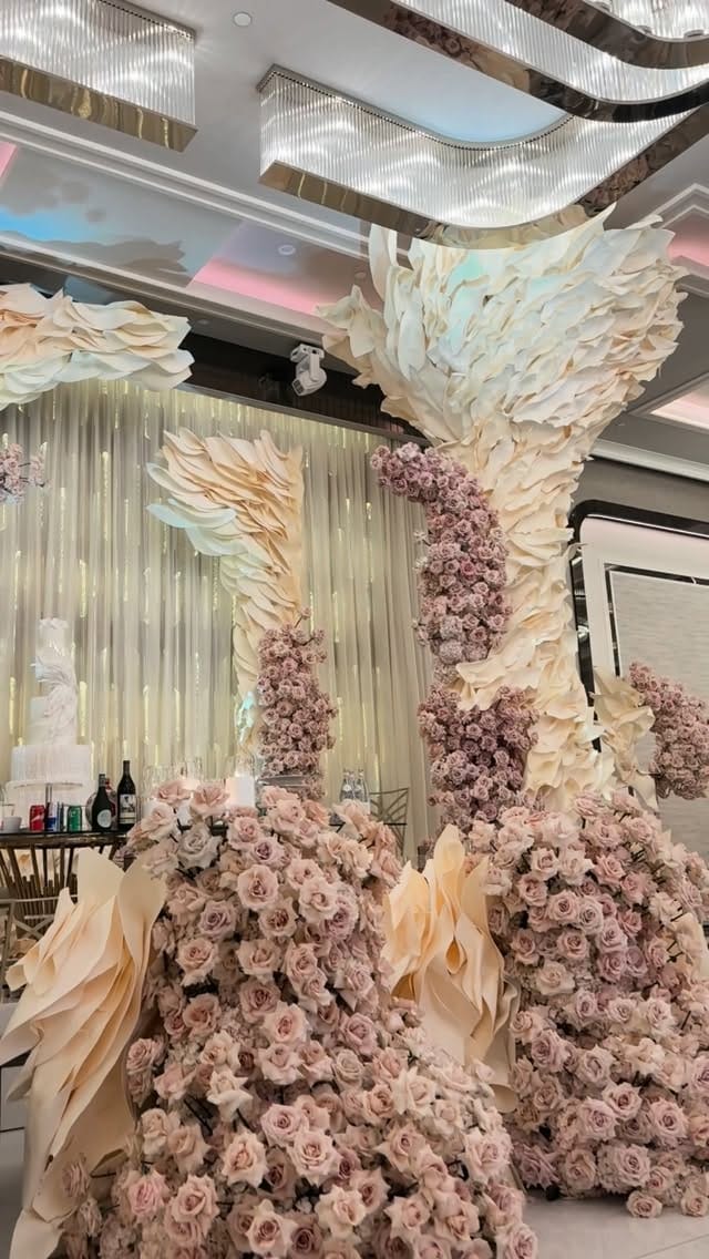 Post 6 by Los Ángeles  | Florist | Planner | Coordinator on Instagram (video)