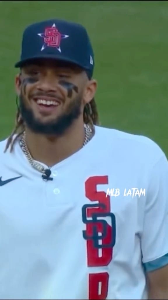 Post 6 by Fernando Tatis Jr. FP on Instagram (video)