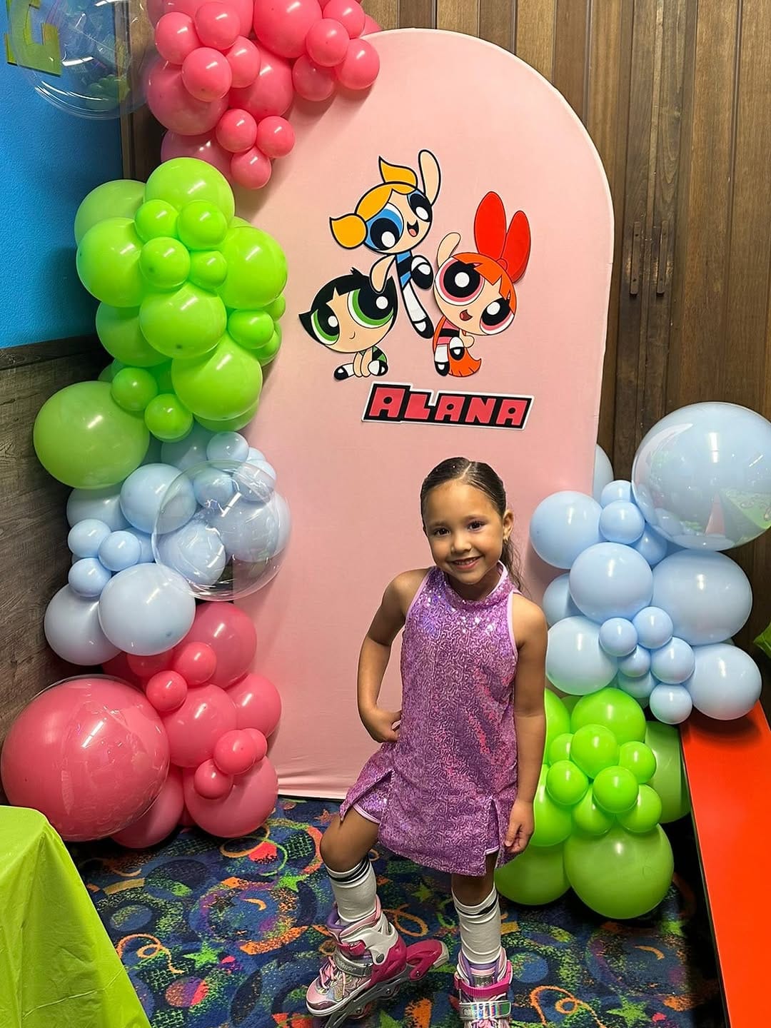 Post 10 by Papeleria Creativa • Gifts • Balloons lover on Instagram (carousel)