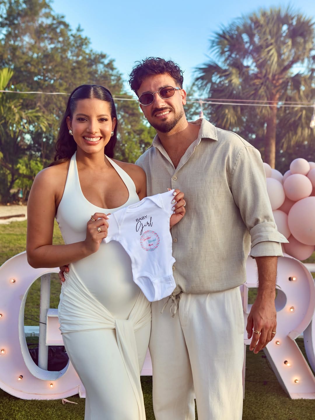 Post 4 by Gender Reveal Miami on Instagram (carousel)
