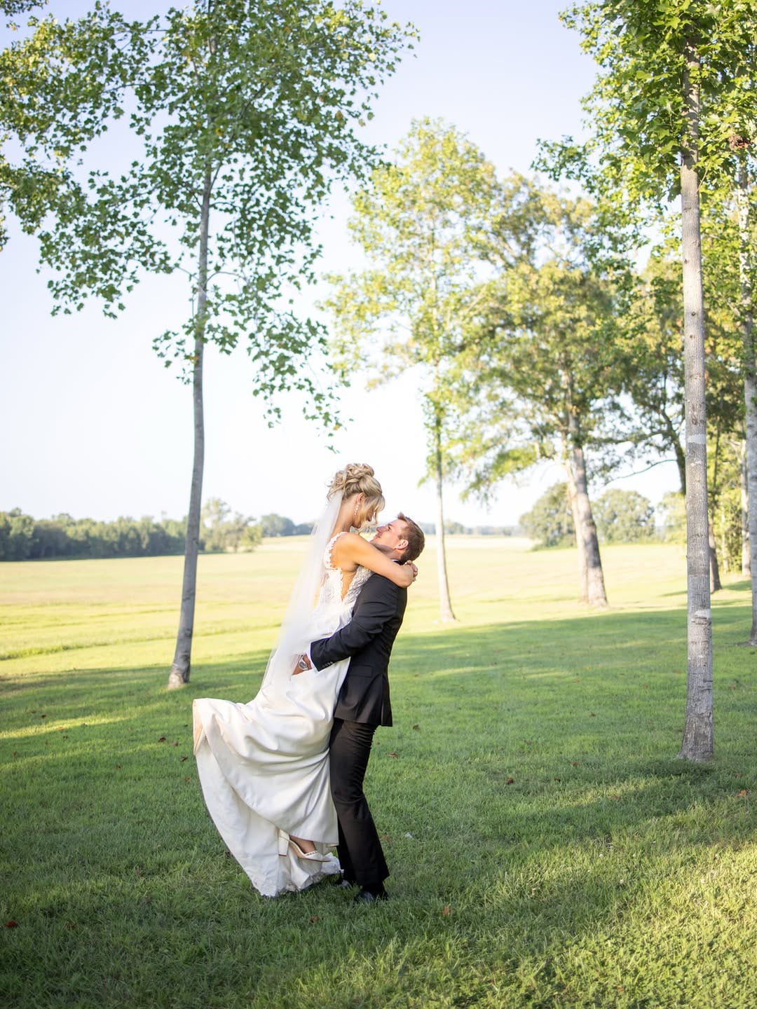Post 1 by The Monroe on 415th  | Tennessee Wedding Venue on Instagram (carousel)