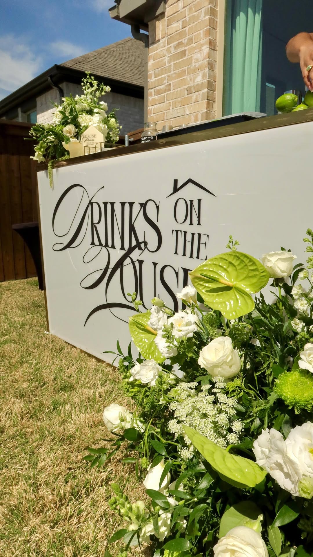 Post 10 by Atlanta’s Leading Event Design Company on Instagram (video)