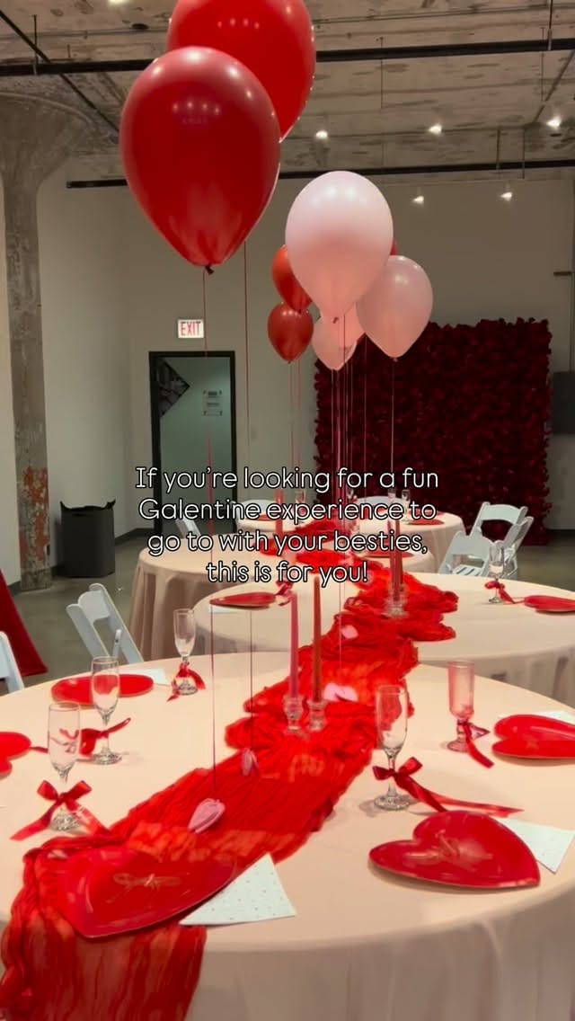 Post 7 by Vanessa | Chicago Balloons on Instagram (video)
