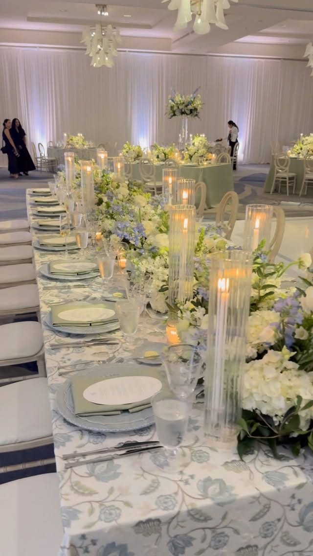 Post 8 by Fabulously Chic Weddings Courtney Gabelbauer on Instagram (video)