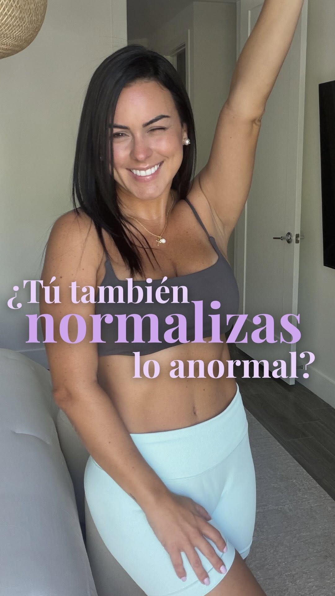 Post 5 by ORIANA REGLA on Instagram (video)
