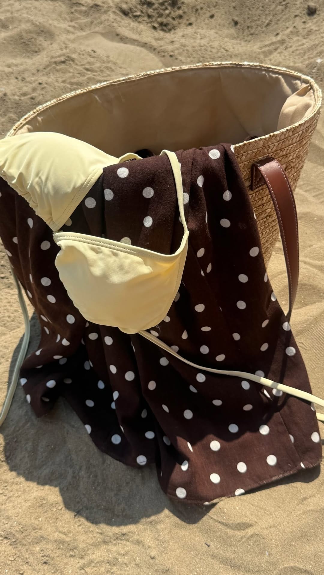 Post 2 by Sveta Adam | Outfit & Try-On Inspo on Instagram (video)