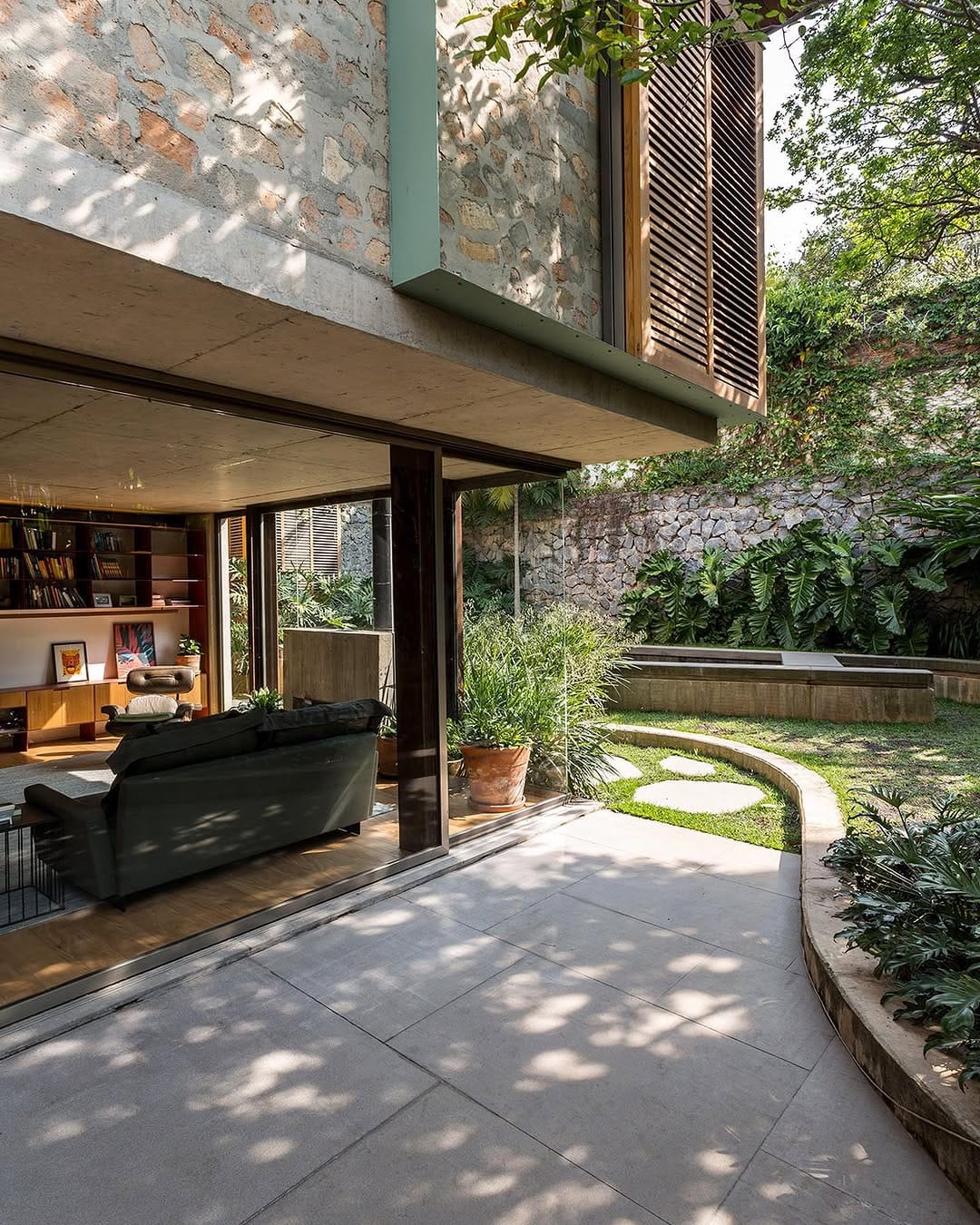 Post 10 by Casa 14 Arquitetura 🗜 on Instagram (carousel)