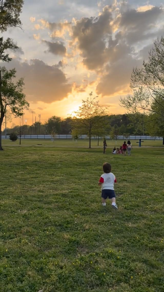 Post 5 by C H R I S T I E on Instagram (video)