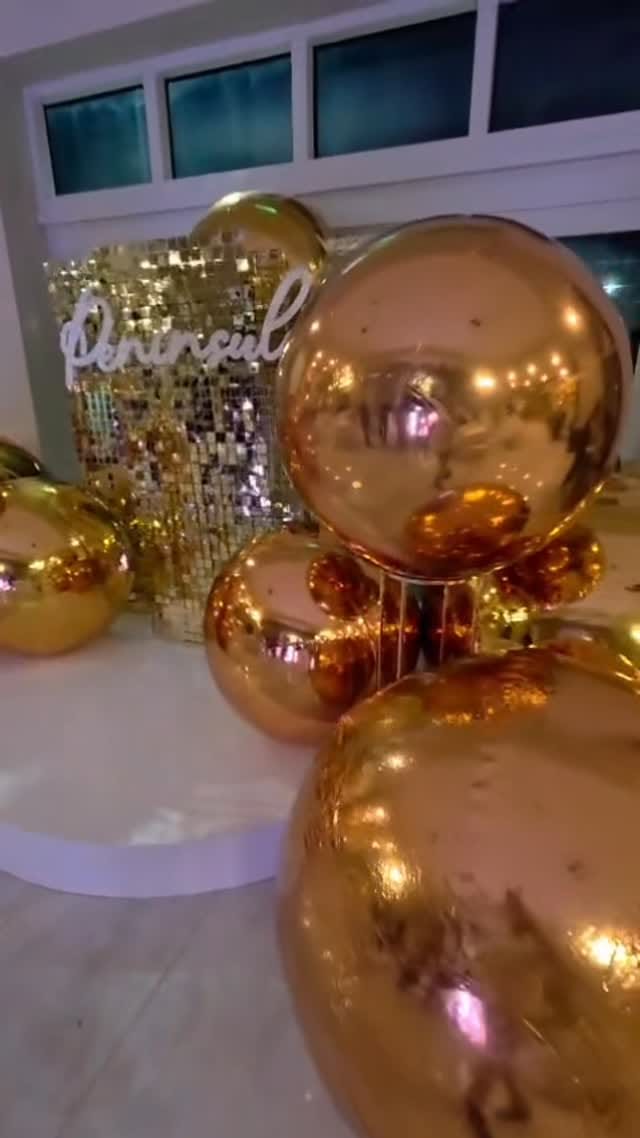 Post 5 by CHOCOBALLOONS Events Designers on Instagram (video)