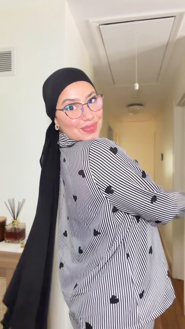 Post 4 by Nadine Goudjil on Instagram (video)