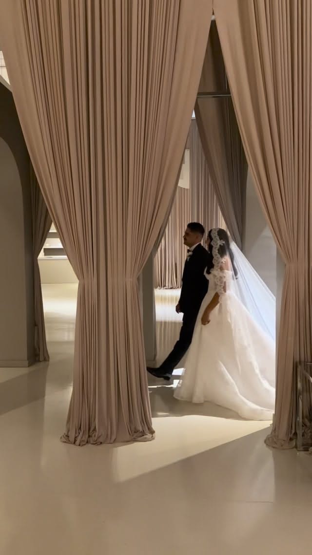 Post 3 by LONDON EVENTS on Instagram (video)