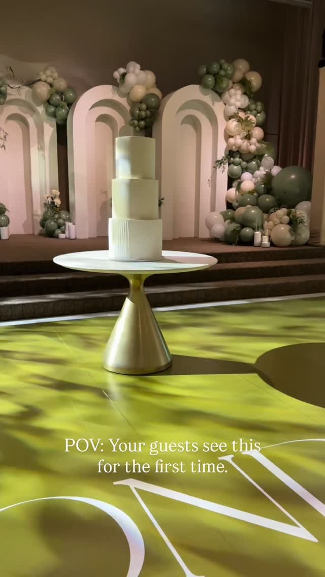 Post 1 by LONDON EVENTS on Instagram (video)