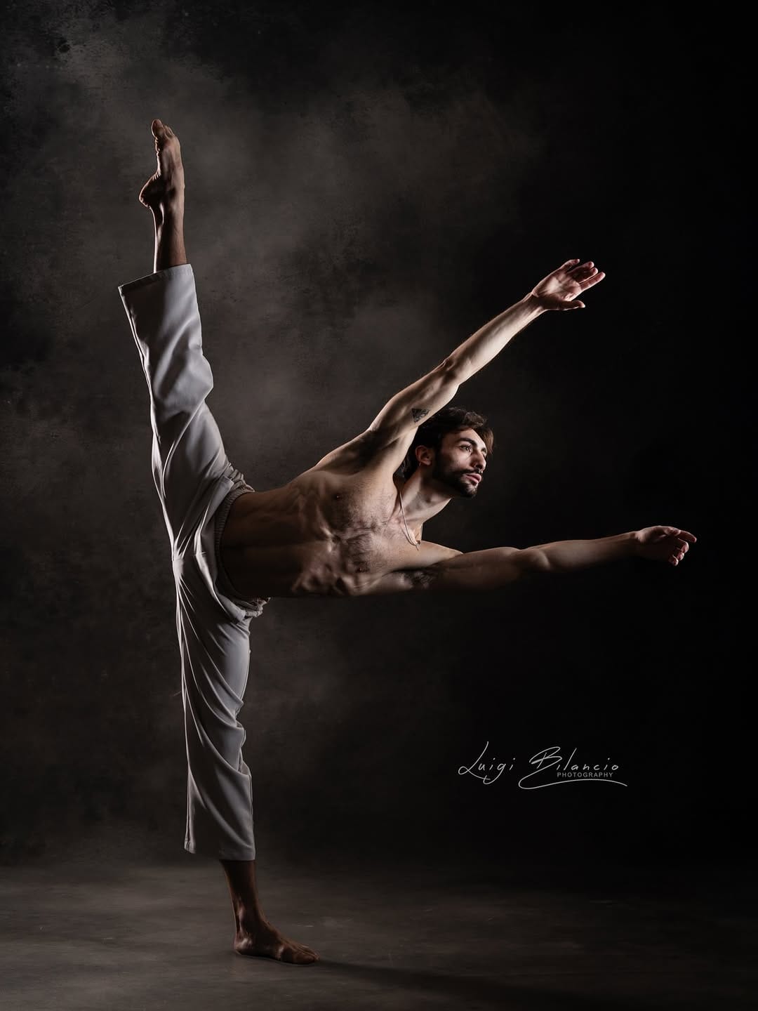 Post 4 by Michele Esposito on Instagram (image)