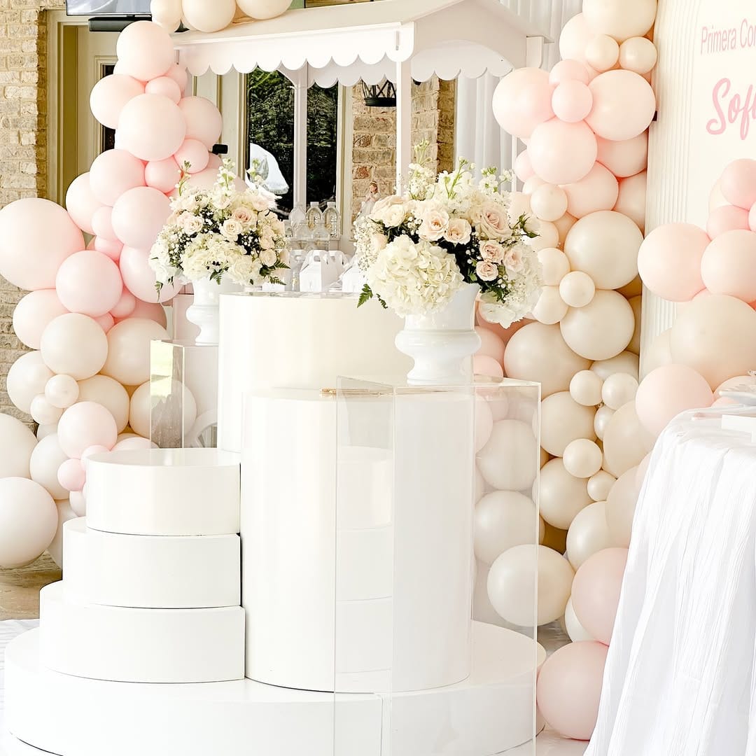 Post 5 by Yakira Payano | Event planner & decor on Instagram (image)