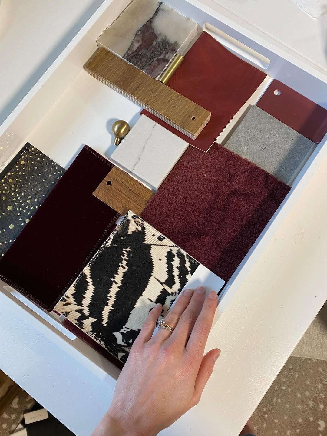 Post 3 by The Heartland Interior Design -Tara Miller on Instagram (carousel)