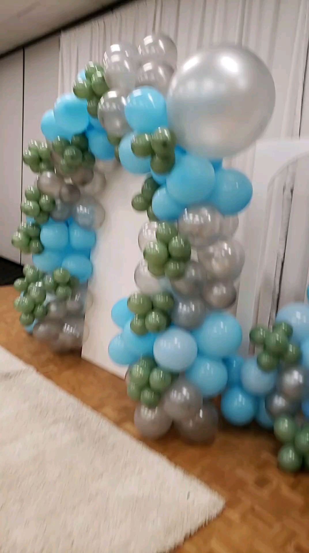 Post 9 by Yngri López on Instagram (video)