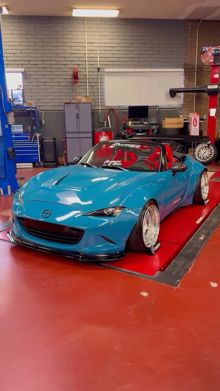 Post 5 by Ash on Instagram (video)