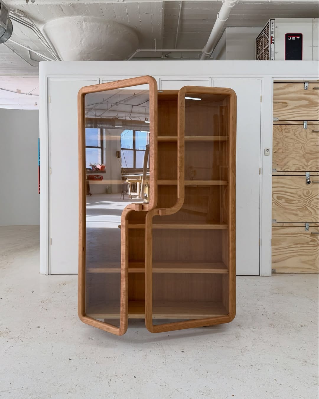 Post 1 by Noam Atelier on Instagram (carousel)