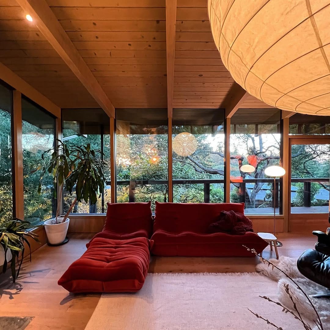 Post 3 by Baumhaus Modern on Instagram (image)
