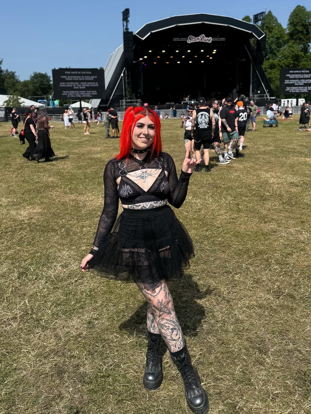Post 2 by Saskia 🦇 on Instagram (carousel)