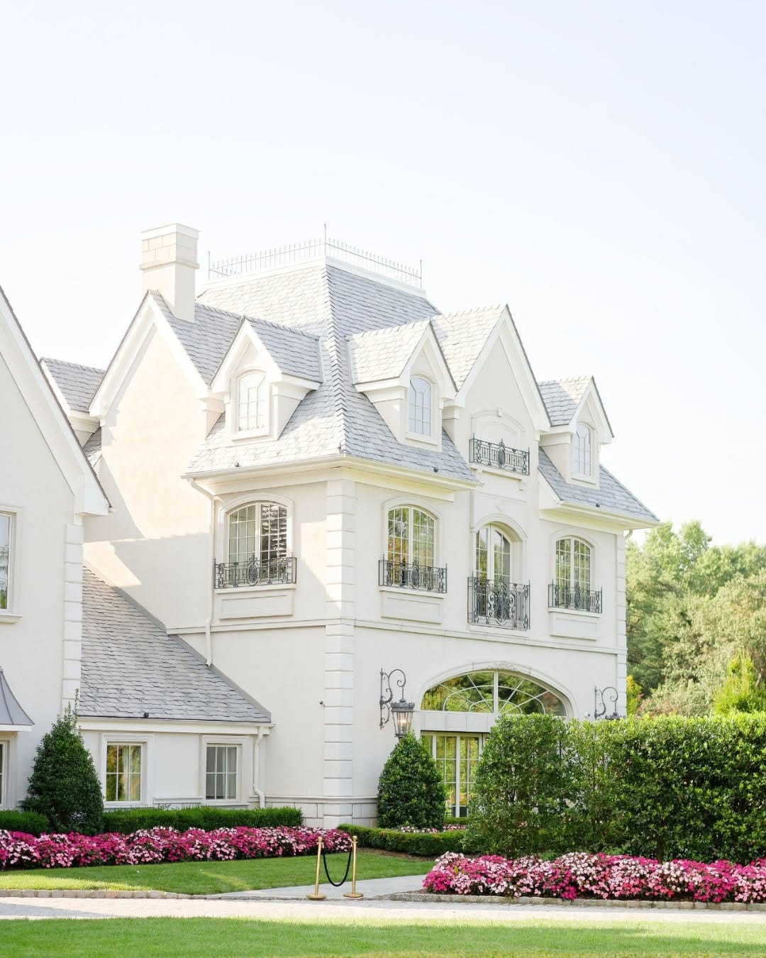 Post 8 by Park Château Estate & Gardens on Instagram (image)