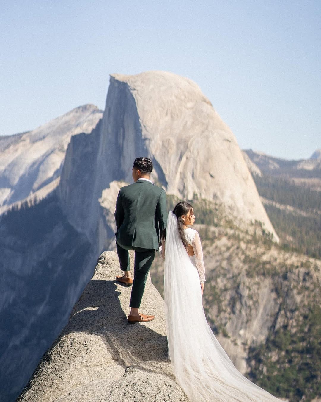 Post 10 by Rendezvu Events | Andre & Steven Vu on Instagram (image)