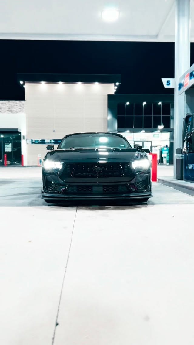 Post 4 by Auto Addicts USA🇺🇸 on Instagram (video)