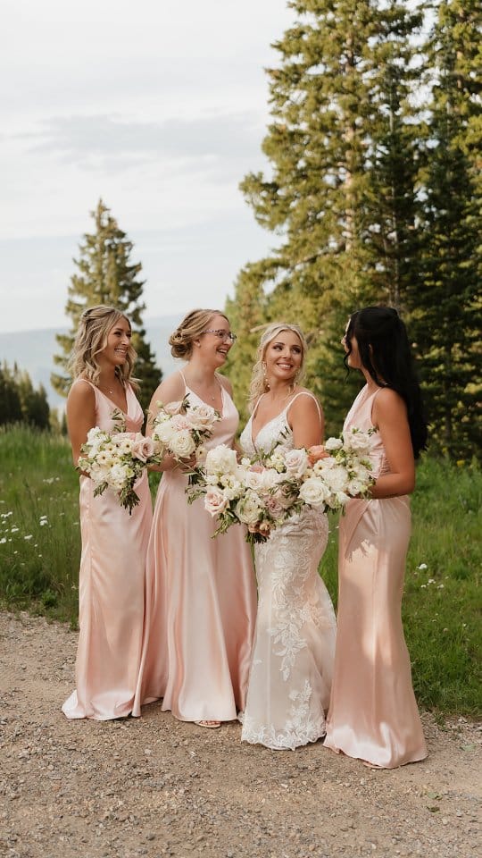 Post 1 by Blue Linden Weddings on Instagram (video)
