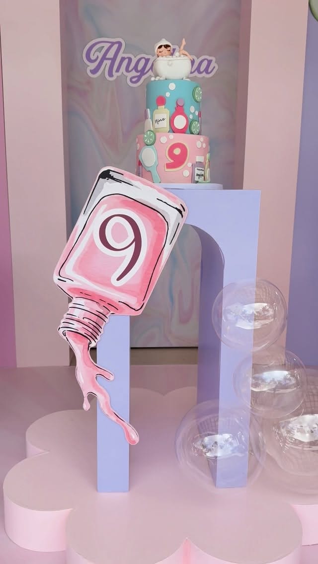 Post 4 by Angela Gonzalez on Instagram (video)
