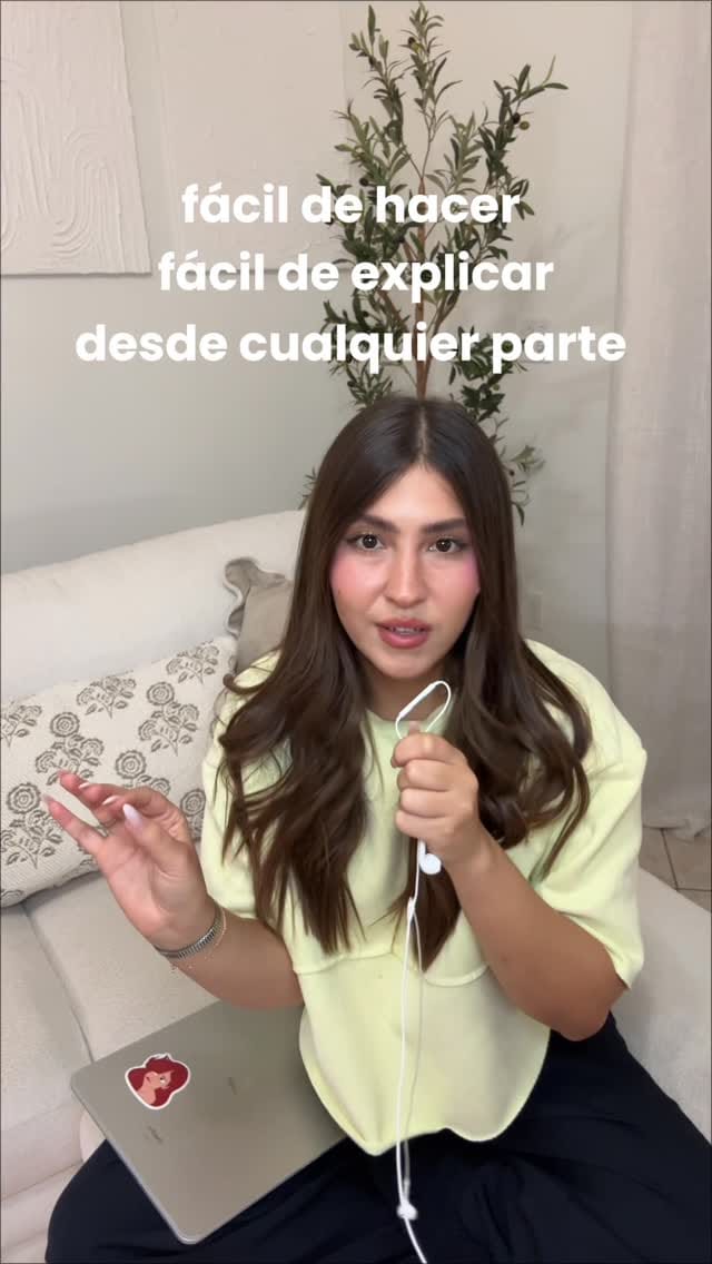 Post 2 by Lucía🧚 on Instagram (video)