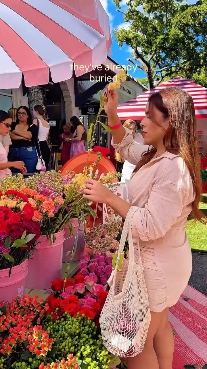 Post 3 by Enshlie | Miami Beauty Content Creator | MUA on Instagram (video)