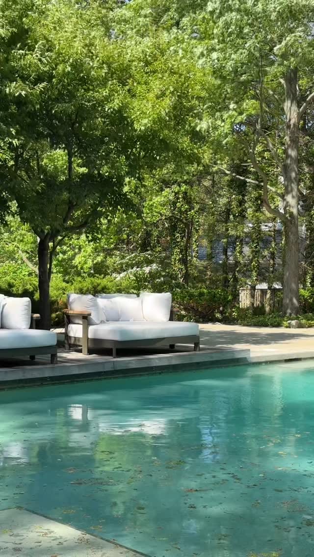 Post 3 by Melissa Sanabria | Sanabria & Co. on Instagram (video)