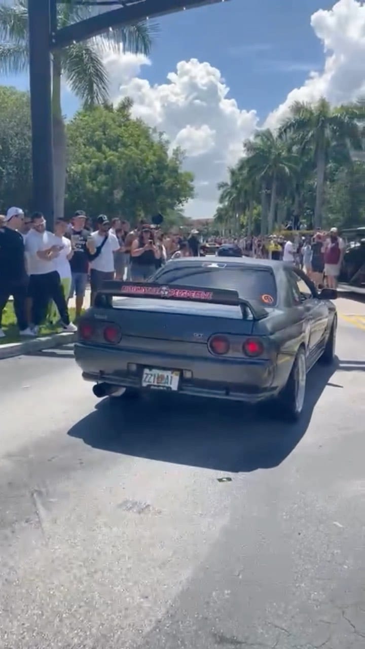 Post 10 by 1990 Nissan Skyline GTR on Instagram (video)