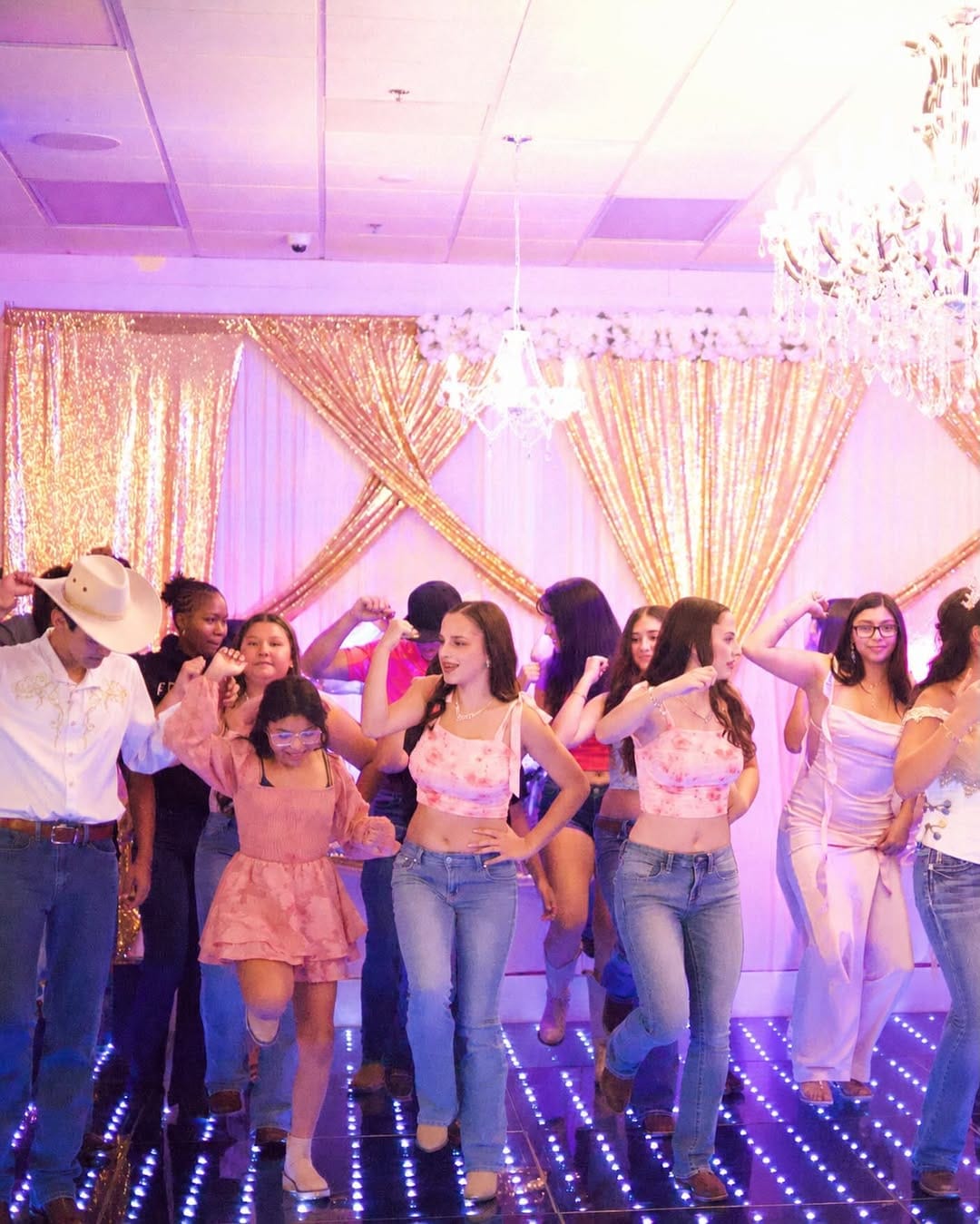 Post 10 by Amará | Quinceañera & Wedding Experts on Instagram (image)