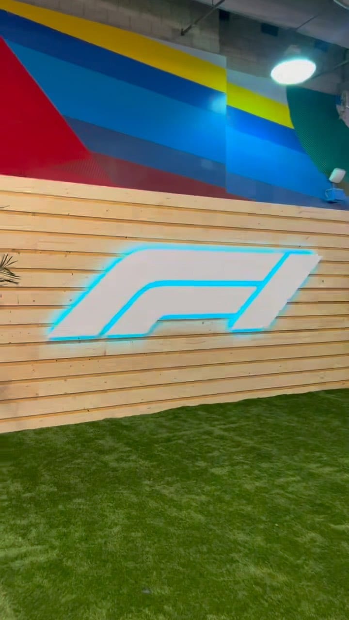 Post 9 by FUNKSHION Labs on Instagram (video)