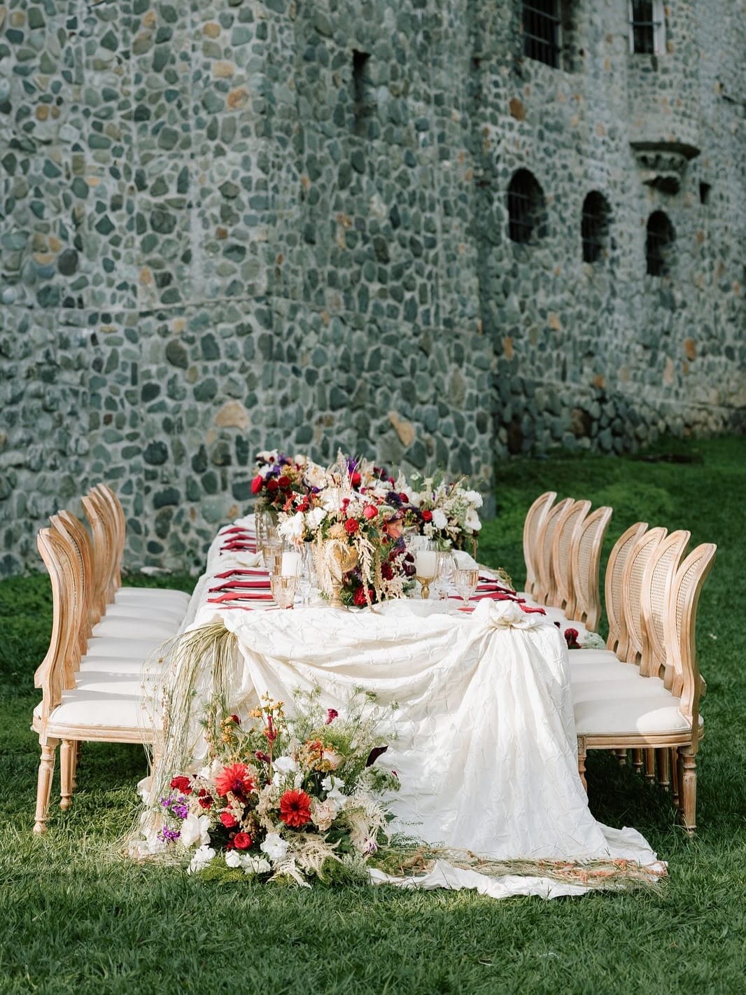 Post 10 by Wedding Planner Colombia | María Fernanda Sánchez on Instagram (carousel)