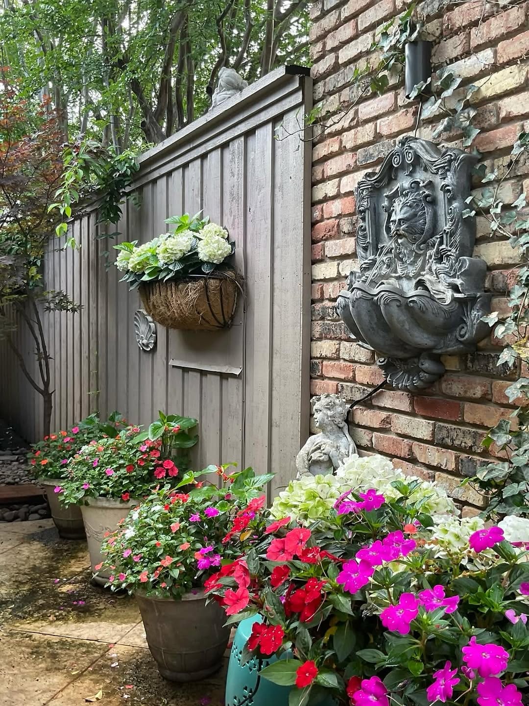 Post 6 by Deborah Levy Designs on Instagram (image)