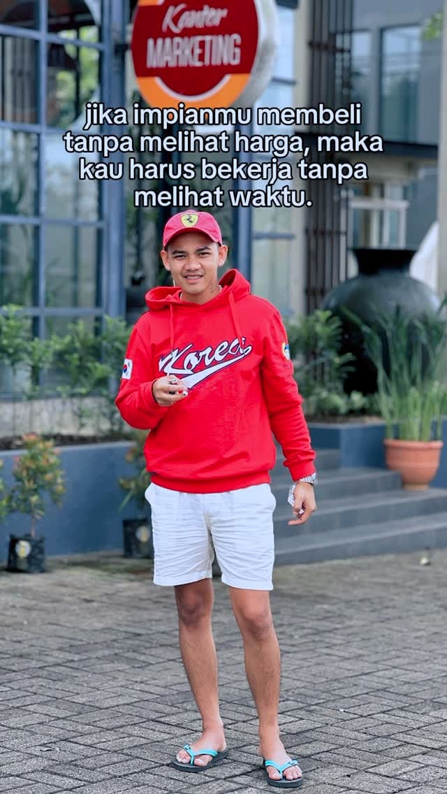 Post 2 by Uyab Chitato on Instagram (video)
