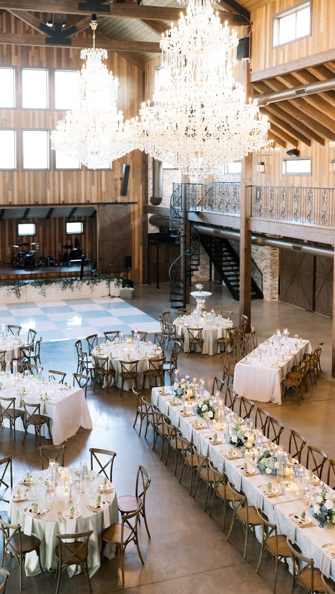 Post 5 by The Weinberg | Texas Wedding Venue on Instagram (video)