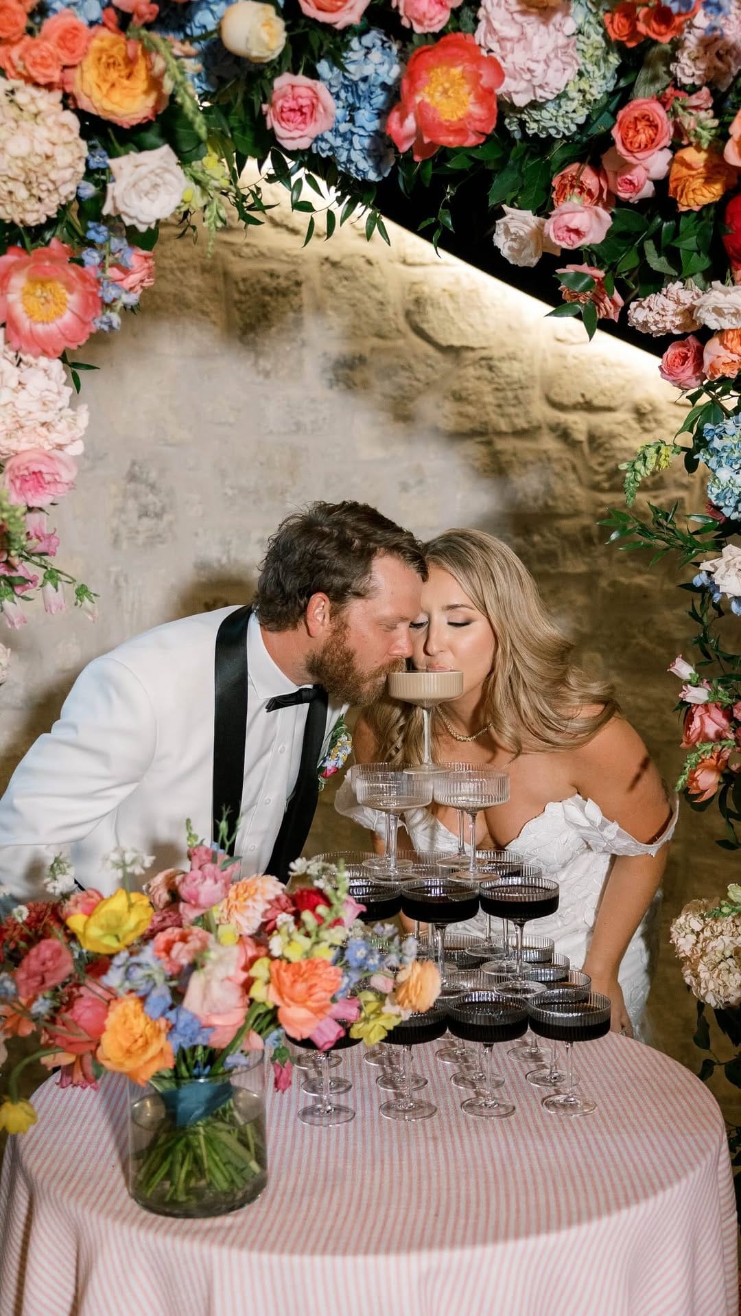 Post 4 by The Weinberg | Texas Wedding Venue on Instagram (video)