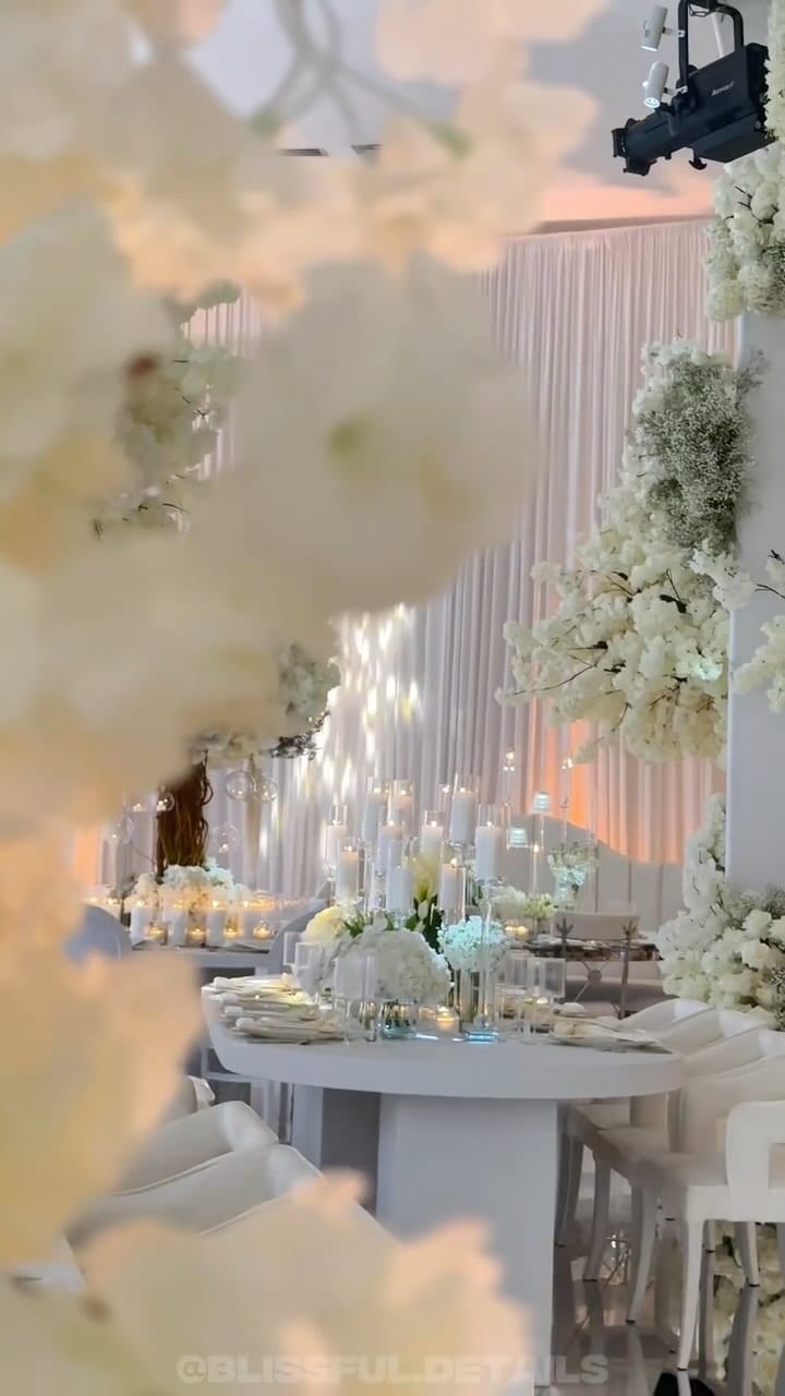Post 10 by Luxe Event Planner & Designer on Instagram (video)