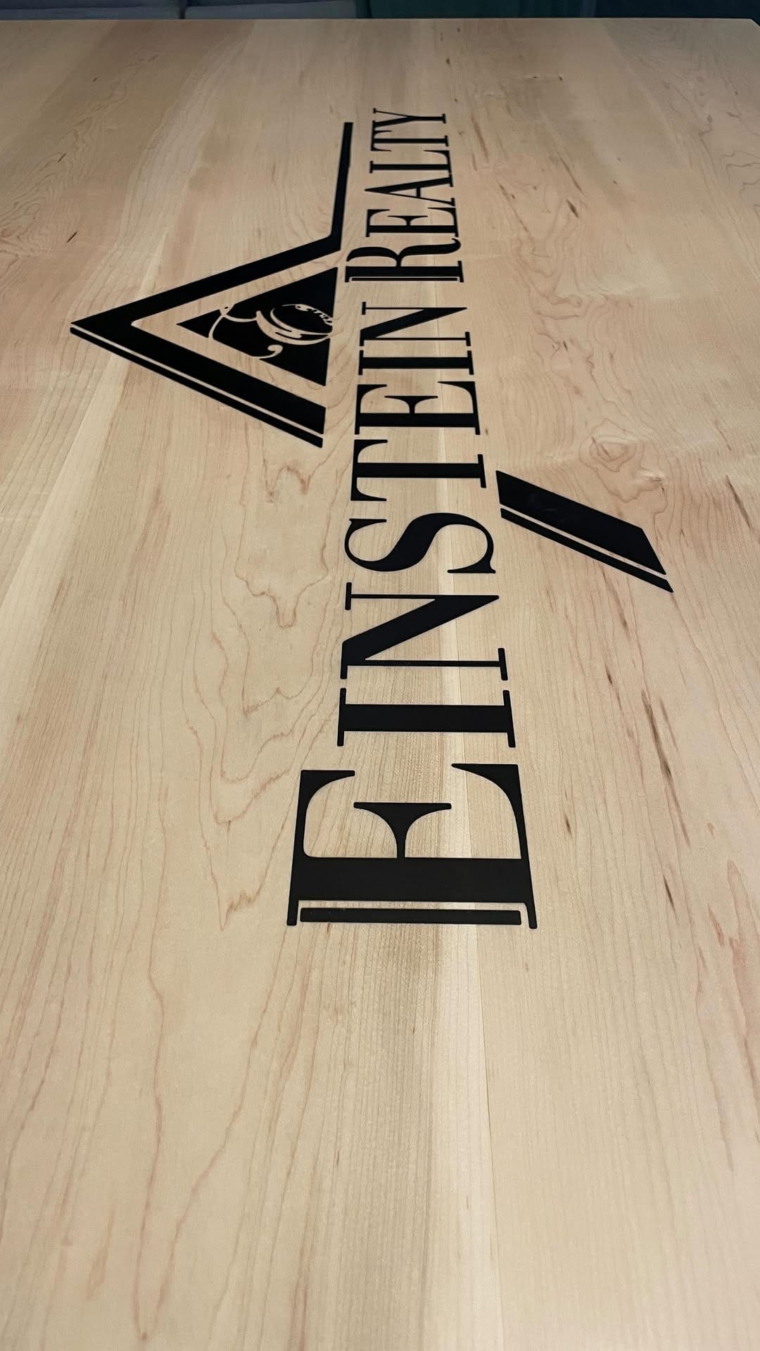 Post 1 by PoeBuilt on Instagram (video)