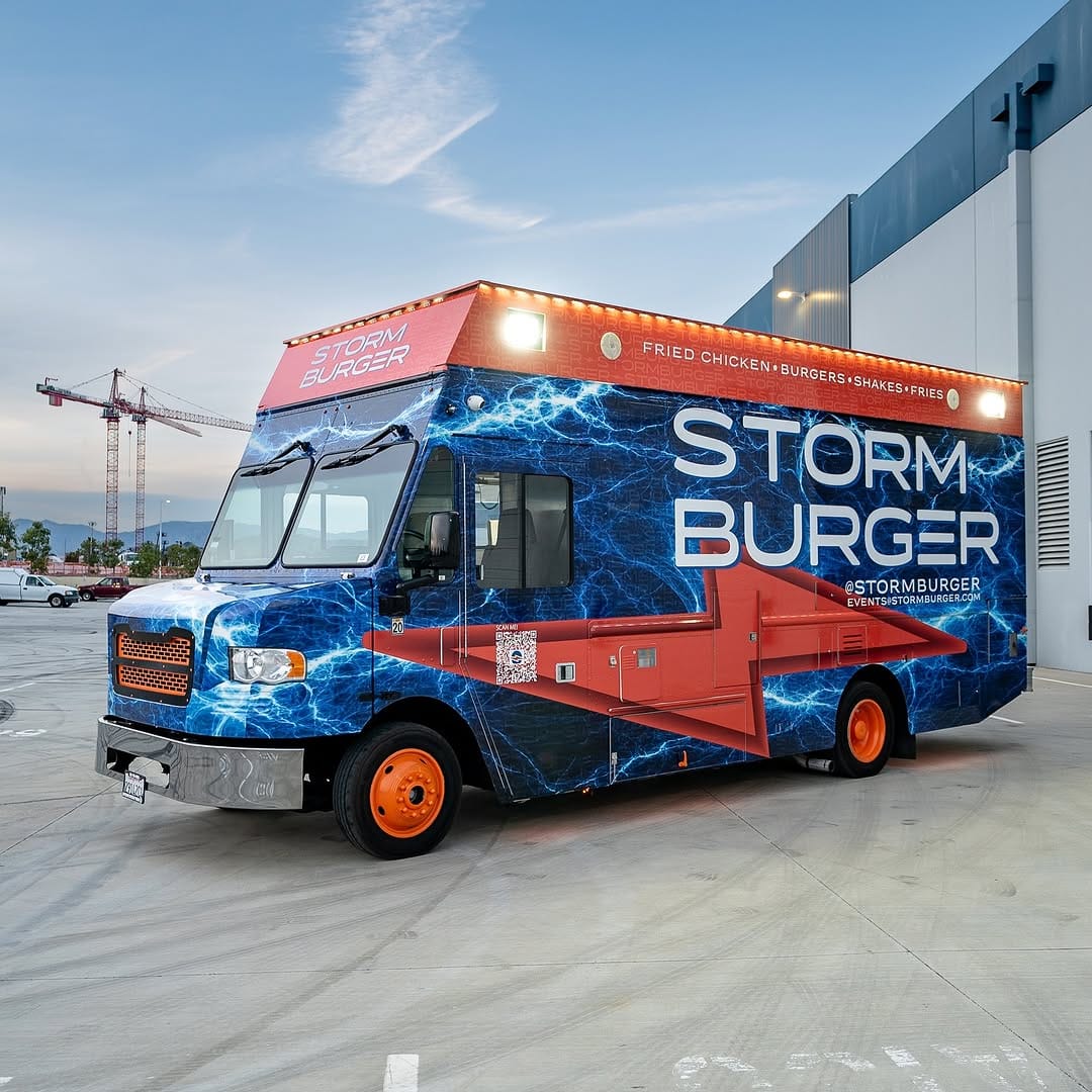 Post 7 by SUPERIOR CATERING TRUCKS ™️ on Instagram (carousel)