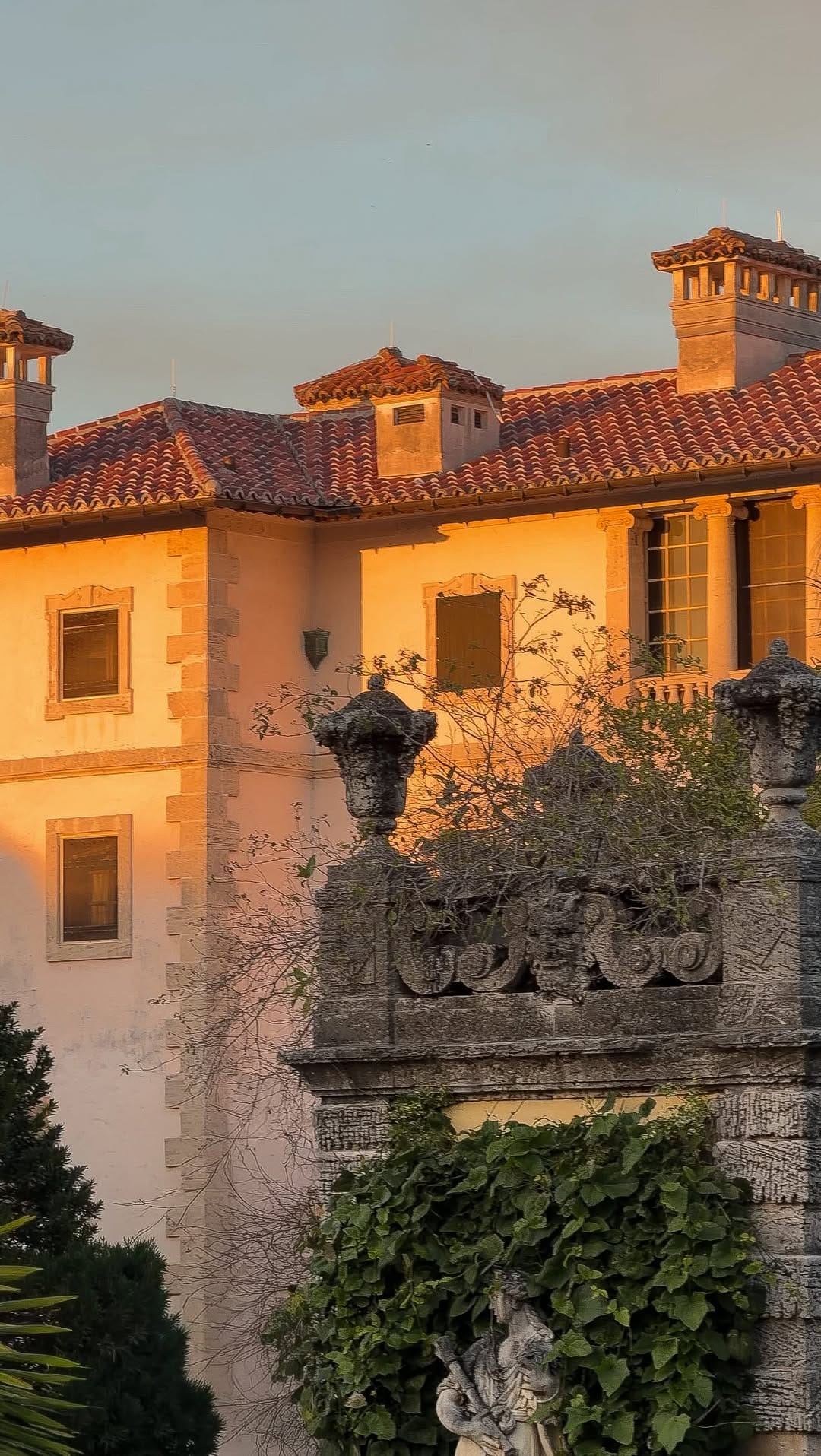 Post 5 by 𝐉𝐞𝐬𝐬𝐢𝐜𝐚 𝐂𝐚𝐦𝐩𝐛𝐞𝐥𝐥 𝐋𝐮𝐱𝐮𝐫𝐲 𝐄𝐯𝐞𝐧𝐭𝐬 on Instagram (video)