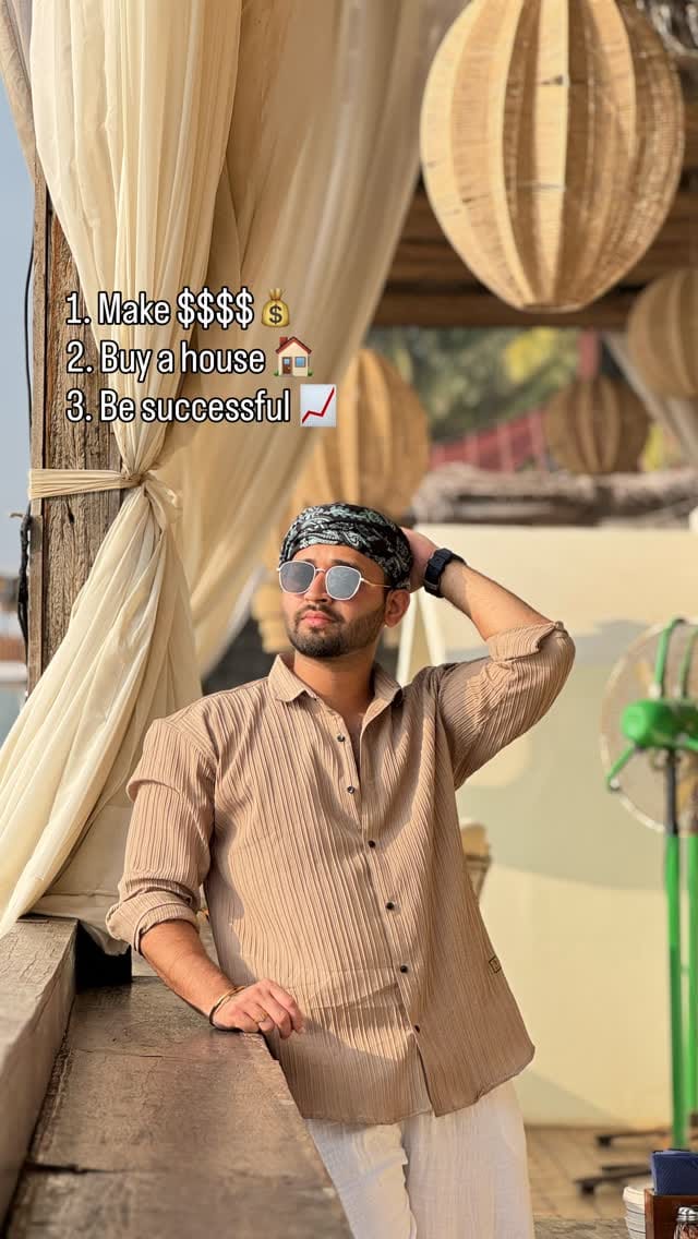 Post 2 by Pragati & Omkar on Instagram (video)