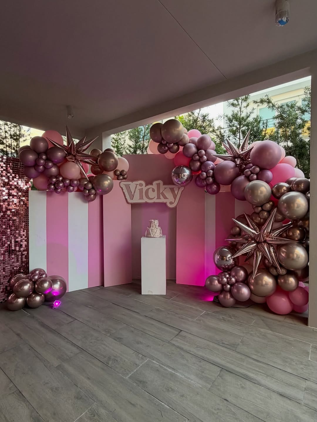 Post 8 by MSM Decor.  Events & balloons on Instagram (carousel)