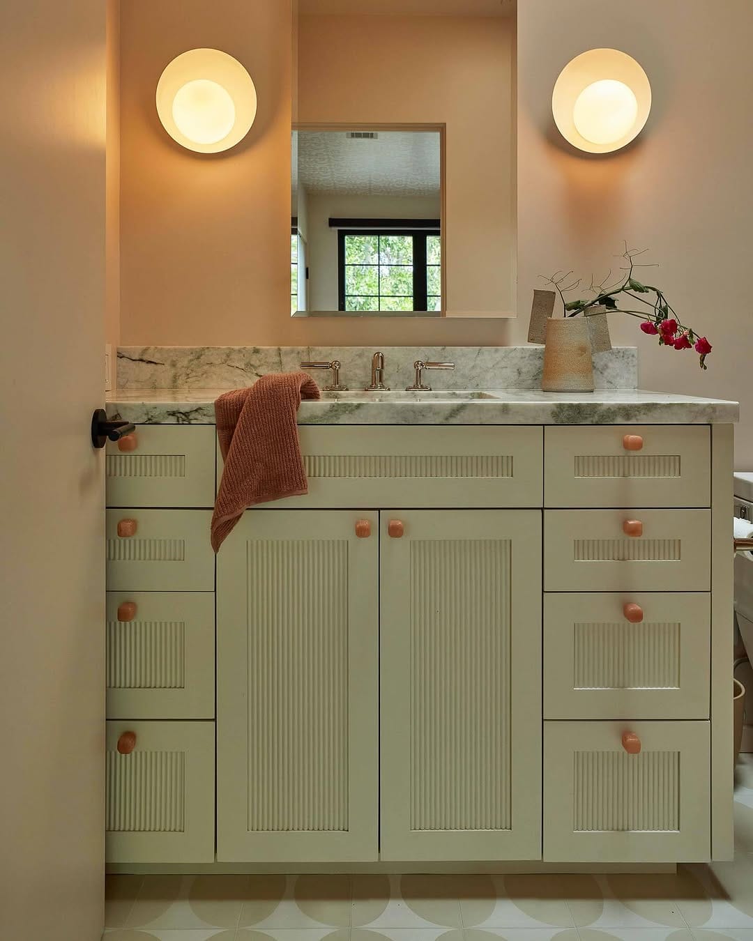 Post 4 by Aker Interiors on Instagram (image)