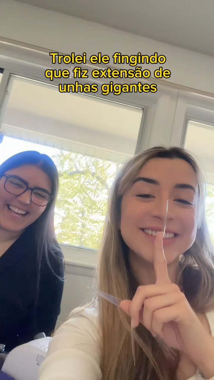 Post 9 by Carol Costa on Instagram (video)