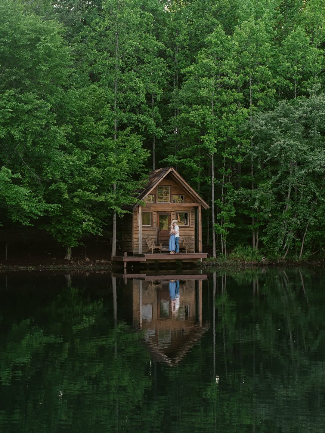 Post 2 by The Kinsleeshop Farm | Wedding Venue on Instagram (carousel)
