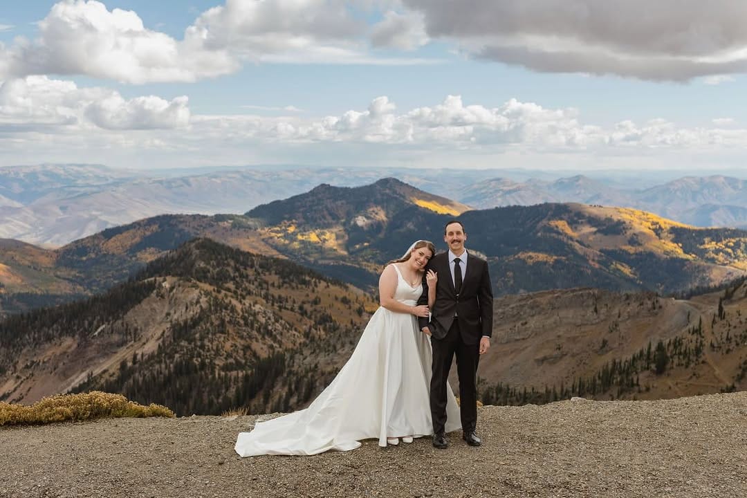 Post 4 by Wedding Planner | Utah on Instagram (carousel)